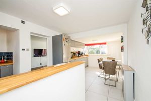 Photo 26- click for photo gallery